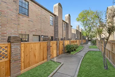 9800 Pagewood Lane #3103, Houston, TX 77042 - Photo 3