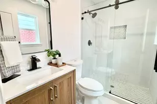 3726 Heatherbrook Dr, Houston, TX 77045 - Photo 7