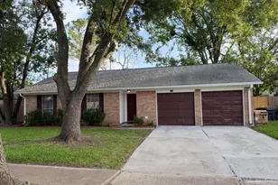 1612 Sleepy Hollow Dr, Pearland, TX 77581 - Photo 3