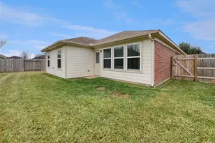 2015 Upland Plover Ct, Rosenberg, TX 77471 - Photo 5