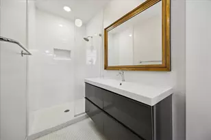 4030 McDermed Dr, Houston, TX 77025 - Photo 17