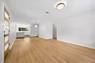 4030 McDermed Dr, Houston, TX 77025 - Photo 3