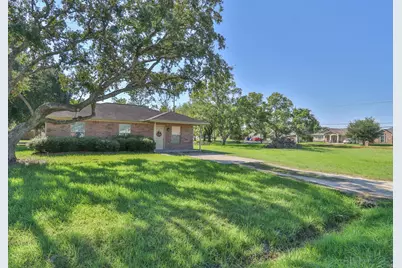 4002 Avenue N 1/2, Santa Fe, TX 77510 - Photo 3