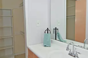 1716 Dolphin Dr, Seabrook, TX 77586 - Photo 11