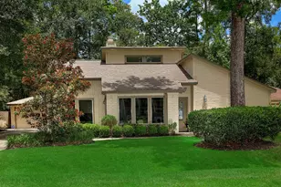 4 Postvine Ct, The Woodlands, TX 77381 - Photo 1