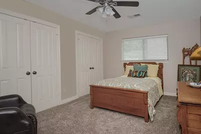 4 Postvine Court, The Woodlands, TX 77381 - Photo 11