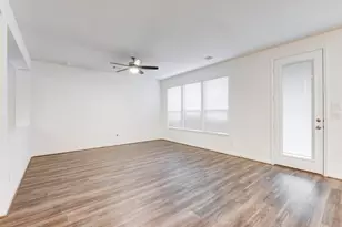 7211 Bakersfield Ct, Rosharon, TX 77583 - Photo 13