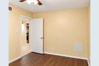 1203 W Jefferson Street, Brenham, TX 77833 - Photo 15