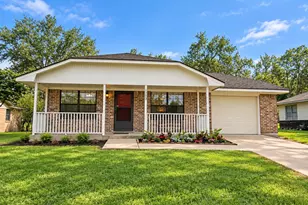 1203 W Jefferson St, Brenham, TX 77833 - Photo 1