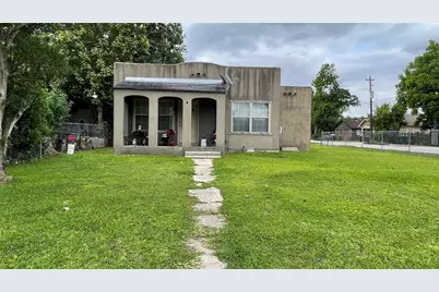 4002 Beggs Street, Houston, TX 77009 - Photo 1