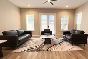 4309 B Dickson Street St, Houston, TX 77007 - Photo 3