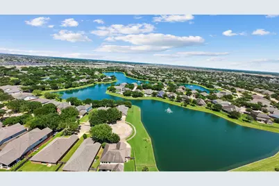 11047 Pierce Valley Drive, Richmond, TX 77406 - Photo 9