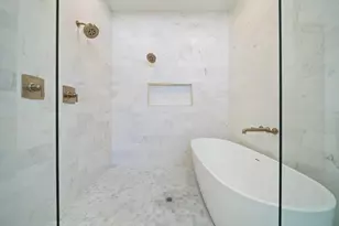 4610 Sunset Cir, Sugar Land, TX 77479 - Photo 29