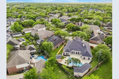 7503 Northwoods Drive, Sugar Land, TX 77479 - Photo 31