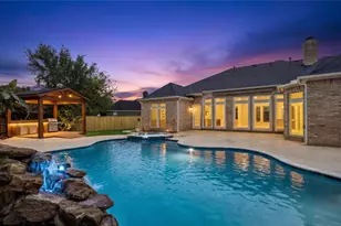 7503 Northwoods Dr, Sugar Land, TX 77479 - Photo 1