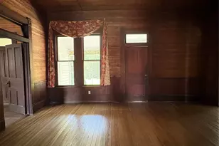 213 W Abbey St, Livingston, TX 77351 - Photo 11