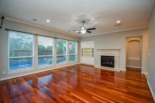 7902 Silent Forest Dr, Sugar Land, TX 77479 - Photo 13