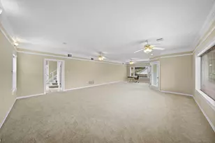 2523 Baycrest Dr, Houston, TX 77058 - Photo 23
