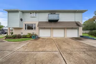 2523 Baycrest Dr, Houston, TX 77058 - Photo 31