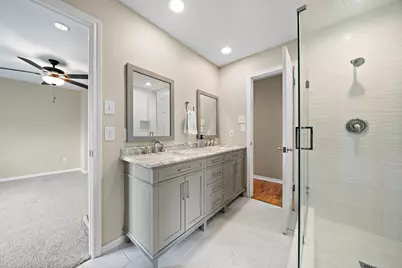 2523 Baycrest Drive, Houston, TX 77058 - Photo 19