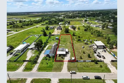 89 County Road 3572, Cleveland, TX 77327 - Photo 1