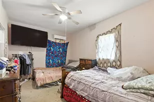 89 County Rd 3572, Cleveland, TX 77327 - Photo 13