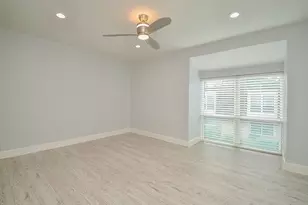 12633 Memorial Dr, Houston, TX 77024 - Photo 13