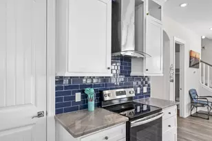 218 Ocean Ave, Surfside Beach, TX 77541 - Photo 11