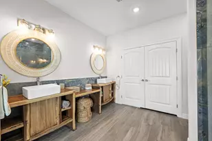 218 Ocean Ave, Surfside Beach, TX 77541 - Photo 23