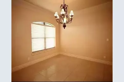 7 Stonebrook Court, Beaumont, TX 77706 - Photo 3