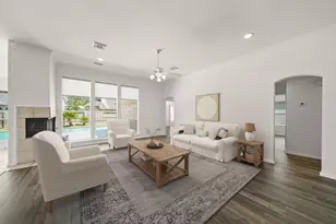 7403 Orchard Hills Ln, Sugar Land, TX 77479 - Photo 9