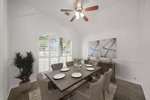 7403 Orchard Hills Ln, Sugar Land, TX 77479 - Photo 5