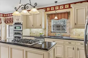 805 Murphy Ln, Friendswood, TX 77546 - Photo 11