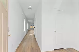 9019 Rose Water, Iowa Colony, TX 77583 - Photo 5