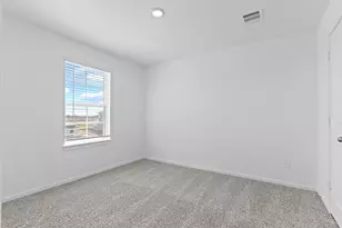 9019 Rose Water, Iowa Colony, TX 77583 - Photo 37