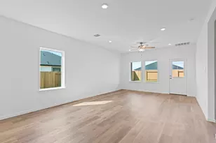 9019 Rose Water, Iowa Colony, TX 77583 - Photo 13