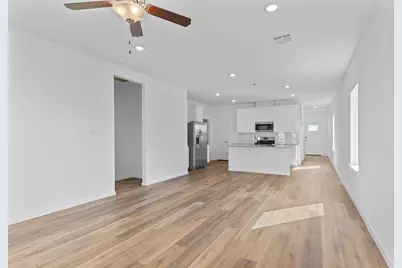 9019 Rose Water, Iowa Colony, TX 77583 - Photo 23