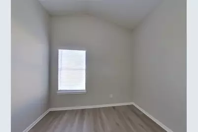 3134 Boynton Drive, Houston, TX 77045 - Photo 11