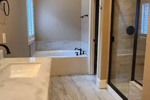 4619 Trembling Forest Ln, Houston, TX 77092 - Photo 19