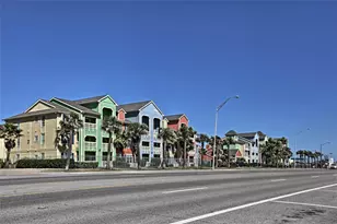 7000 Seawall Blvd, Galveston, TX 77551 - Photo 37