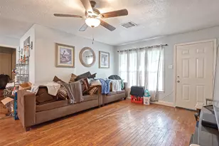 10434 Envoy St, Houston, TX 77016 - Photo 11