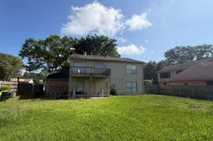 1927 Overbrook Cir, Missouri City, TX 77459 - Photo 11