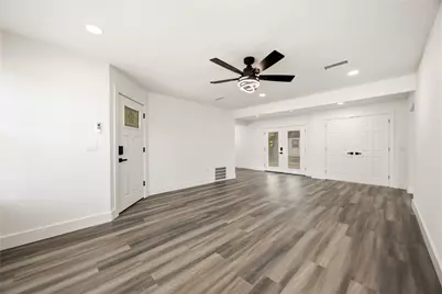 1530 15th Avenue N, Texas City, TX 77590 - Photo 9