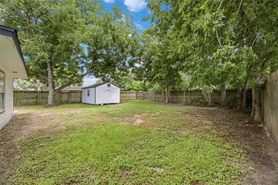 1530 15th Avenue N, Texas City, TX 77590 - Photo 5