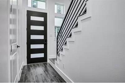 1913 Hoskins Drive #J, Houston, TX 77080 - Photo 3
