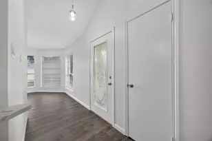 10727 Kentington Oak Dr, Humble, TX 77396 - Photo 3
