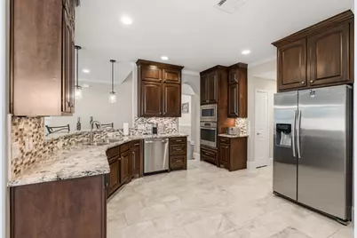 104 Lakeside Drive, Montgomery, TX 77356 - Photo 11