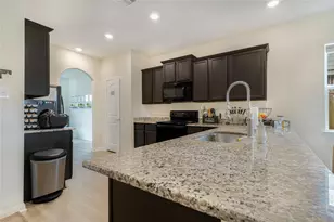 15310 Crescent Brookfield Dr, Humble, TX 77396 - Photo 9