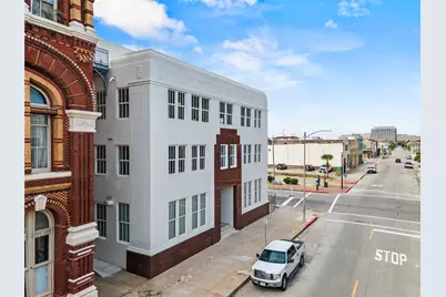 2102 Mechanic Street #104, Galveston, TX 77550 - Photo 15