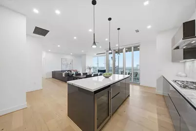 1711 Allen Parkway #2705, Houston, TX 77019 - Photo 9